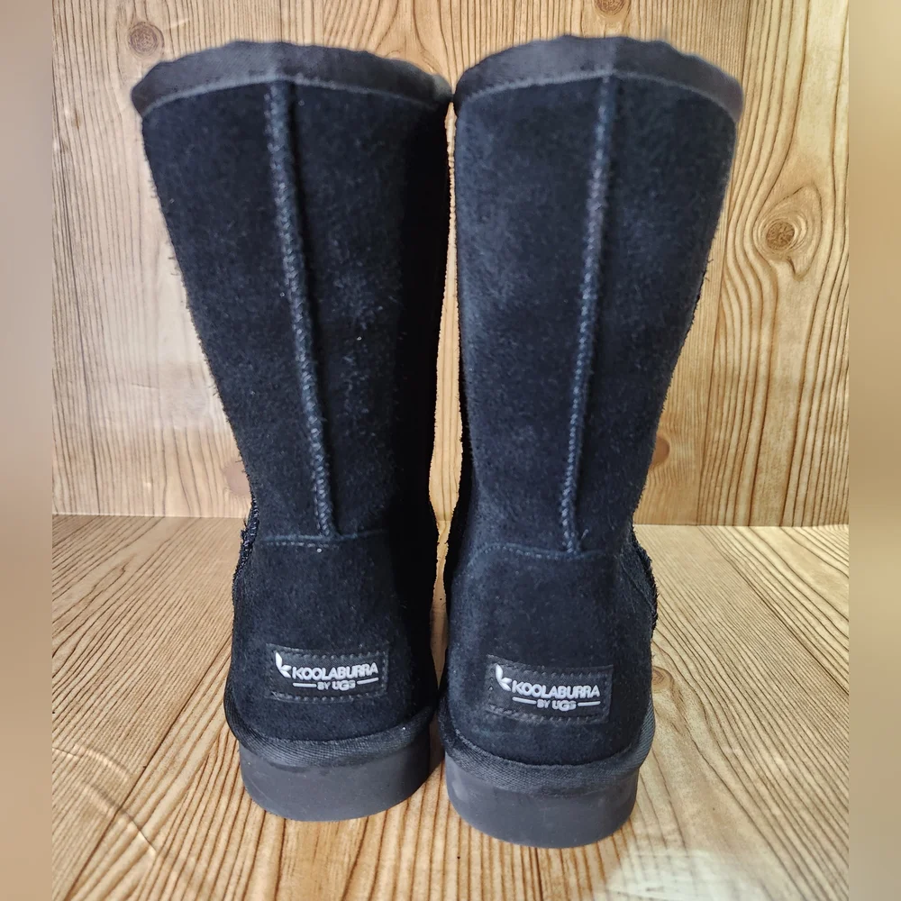 Koolaburra by UGG Black Short Boot Size 9‎